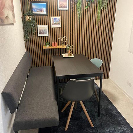 Moderne Ruhige Ferienwohnung Ubstadt-Weiher المظهر الخارجي الصورة